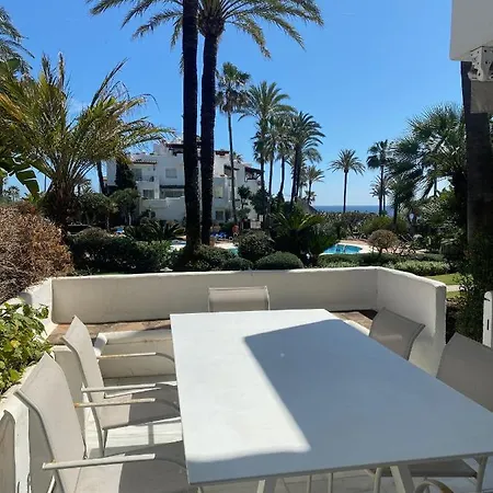 Alcazaba De Jardin Daire Estepona
